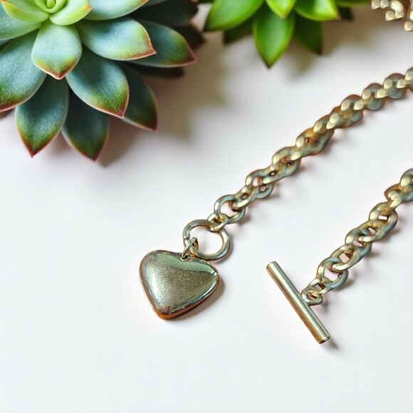 Golden Embrace 18-Karat Gold Plated Heart Charm Toggle Necklace - Picture 3 of 6